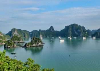 Halong bay, Vietnam